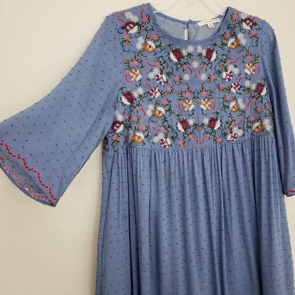 orange creek Dresses & Skirts - Orange Creek Embroidered Dress Size Medium